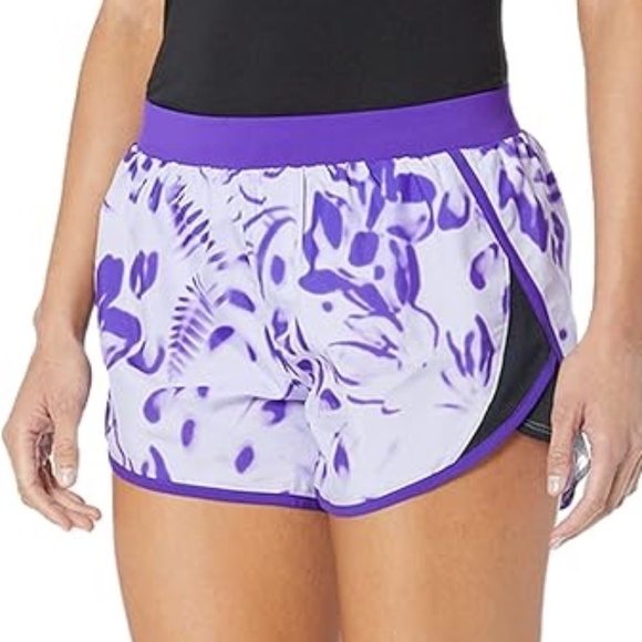 Under Armour womens Fly by 2.0 Printed Running Shorts 🤍 - Picture 1 of 10